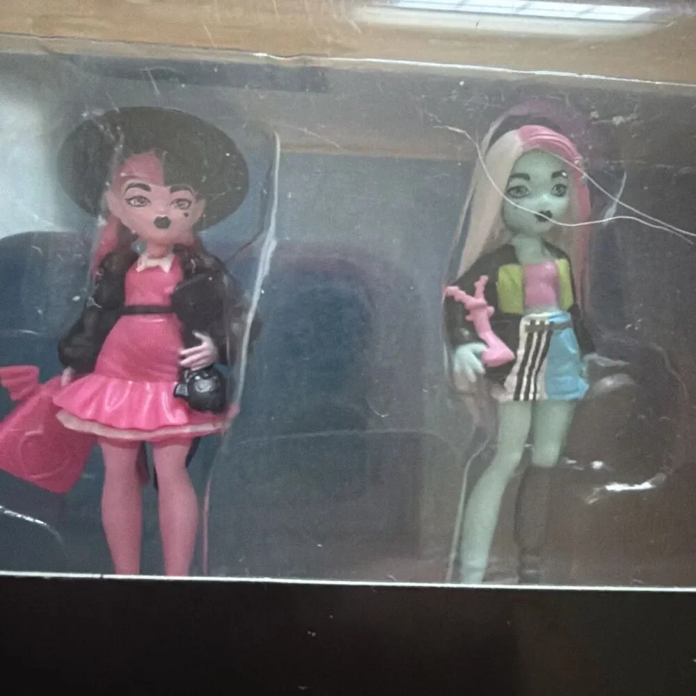 Monster High Minis Vinyl Toy Mini Dolls Figures Legend Toys Mattel Set of 4 NIB